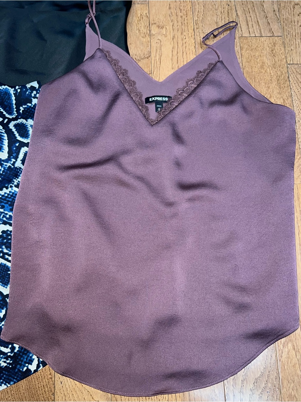 Express Camisole/Tank Bundle of 7 Medium Tops Solid and Print - Picture 4 of 9